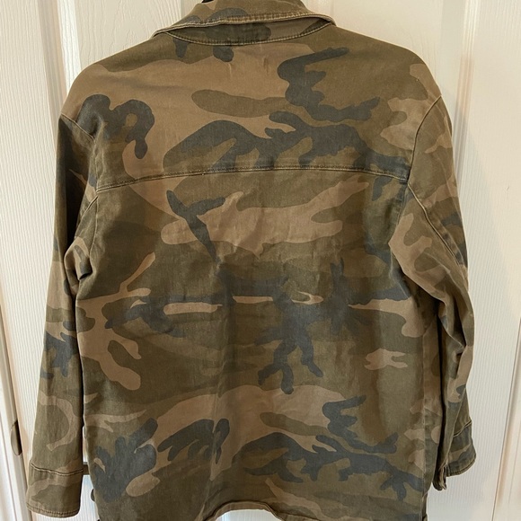 Topshop Camo Army Jacket - Picture 3 of 4